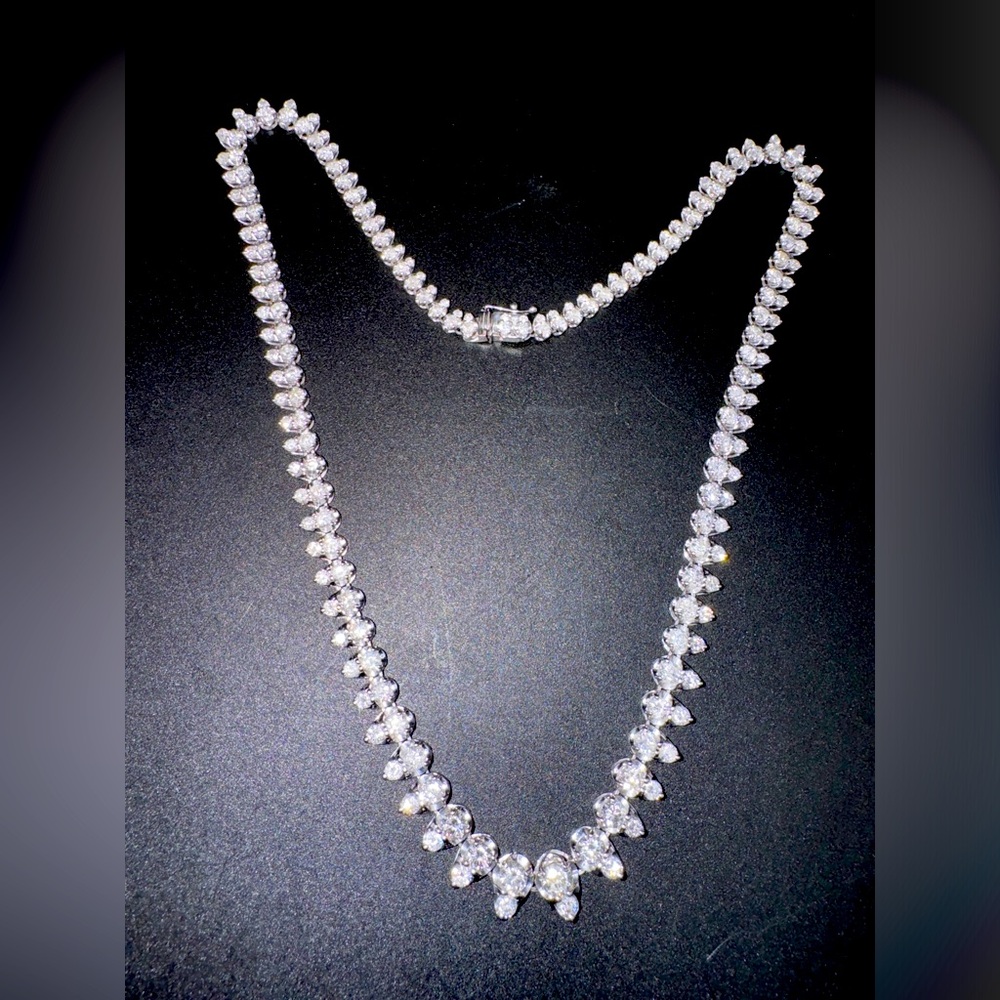 LOT 1315 ‼️THE PRICE IS FIRM‼️Tennis diamond platinum necklace APPRAISAL REPORT